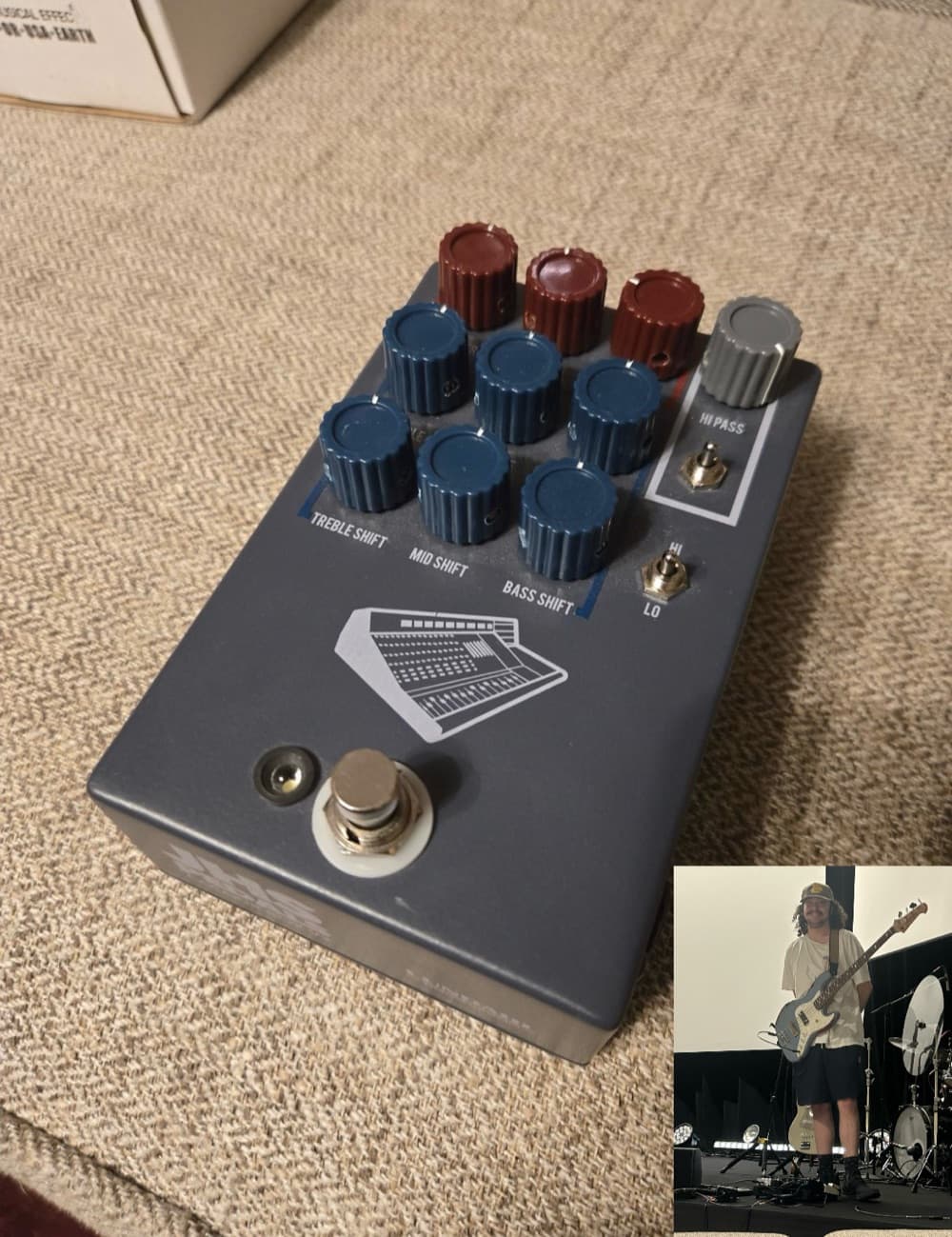 Colour Box Bass