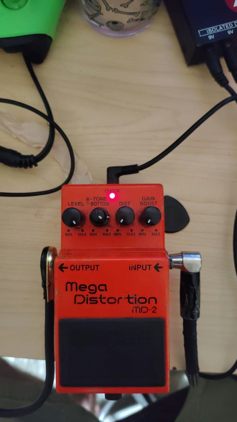 Boss MD-2