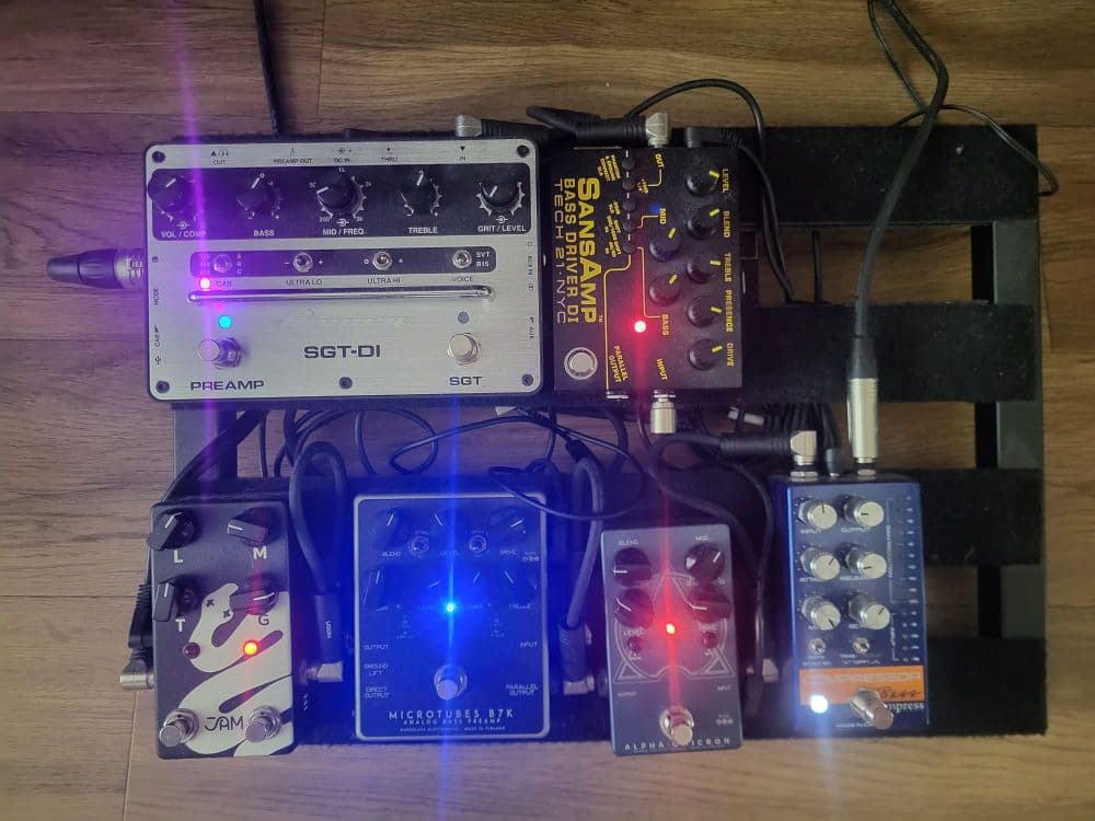 Bass Pedalboard