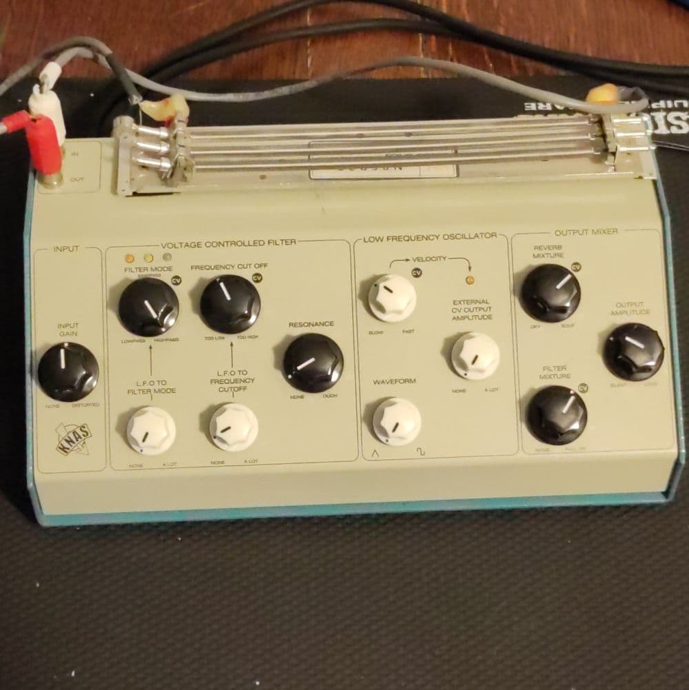 KNAS Moisterizer Spring Reverb