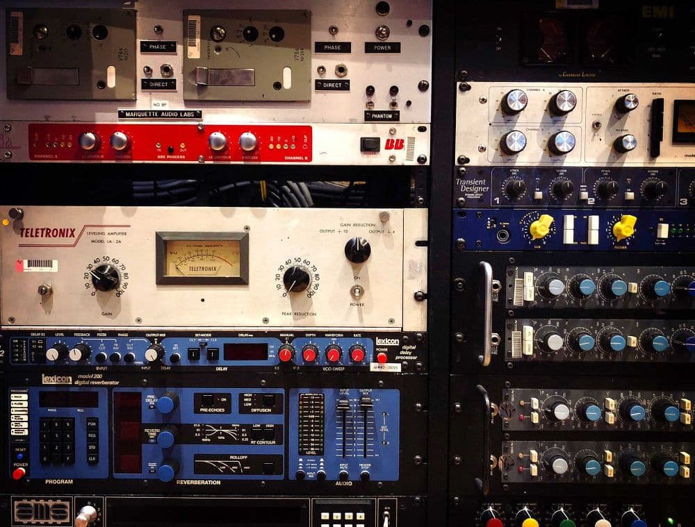 Studio Pre-amps in Series