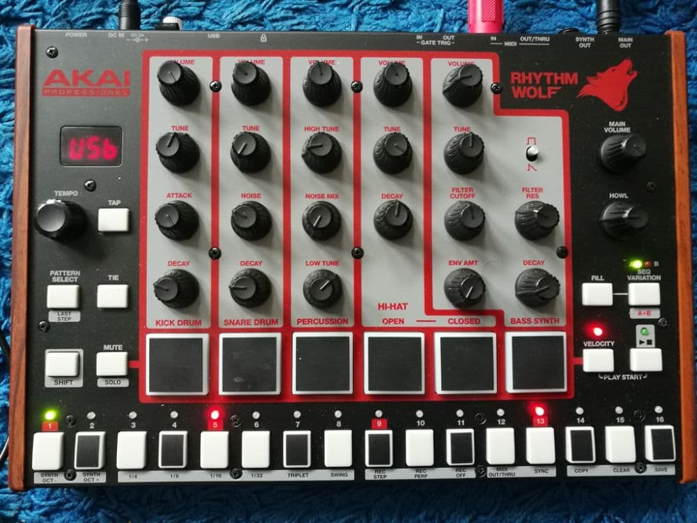 Akai Rhythm Wolf