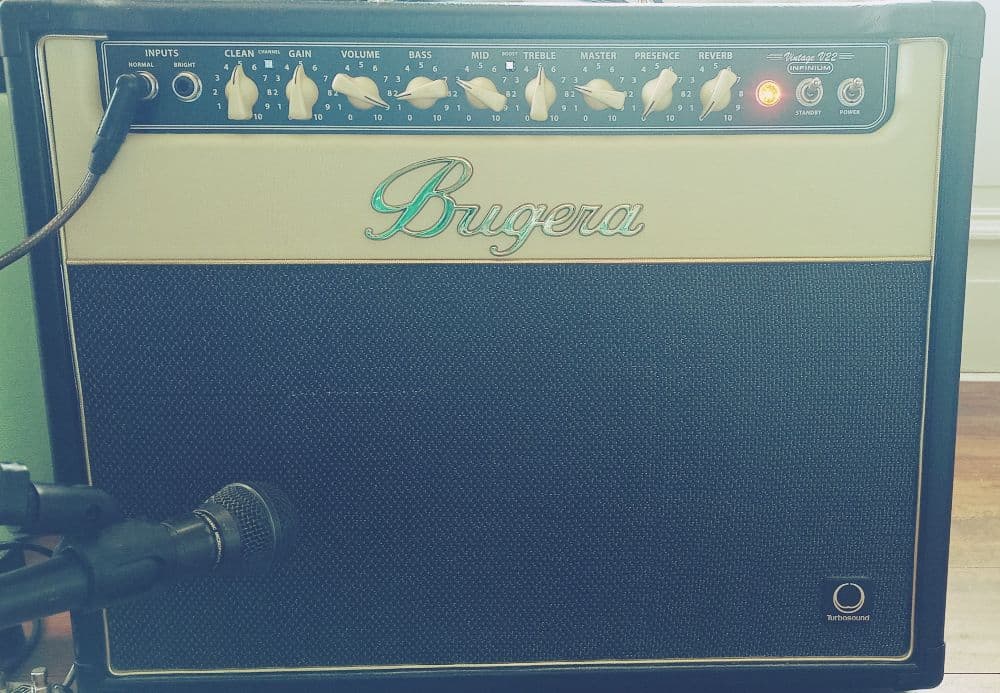 Bugera V22 Combo