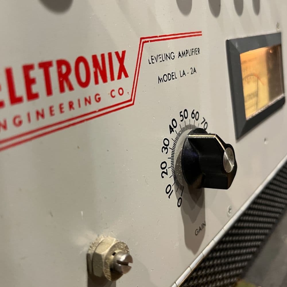 Tokyo Studio Capture – Teletronix LA-2A Tube Compressor