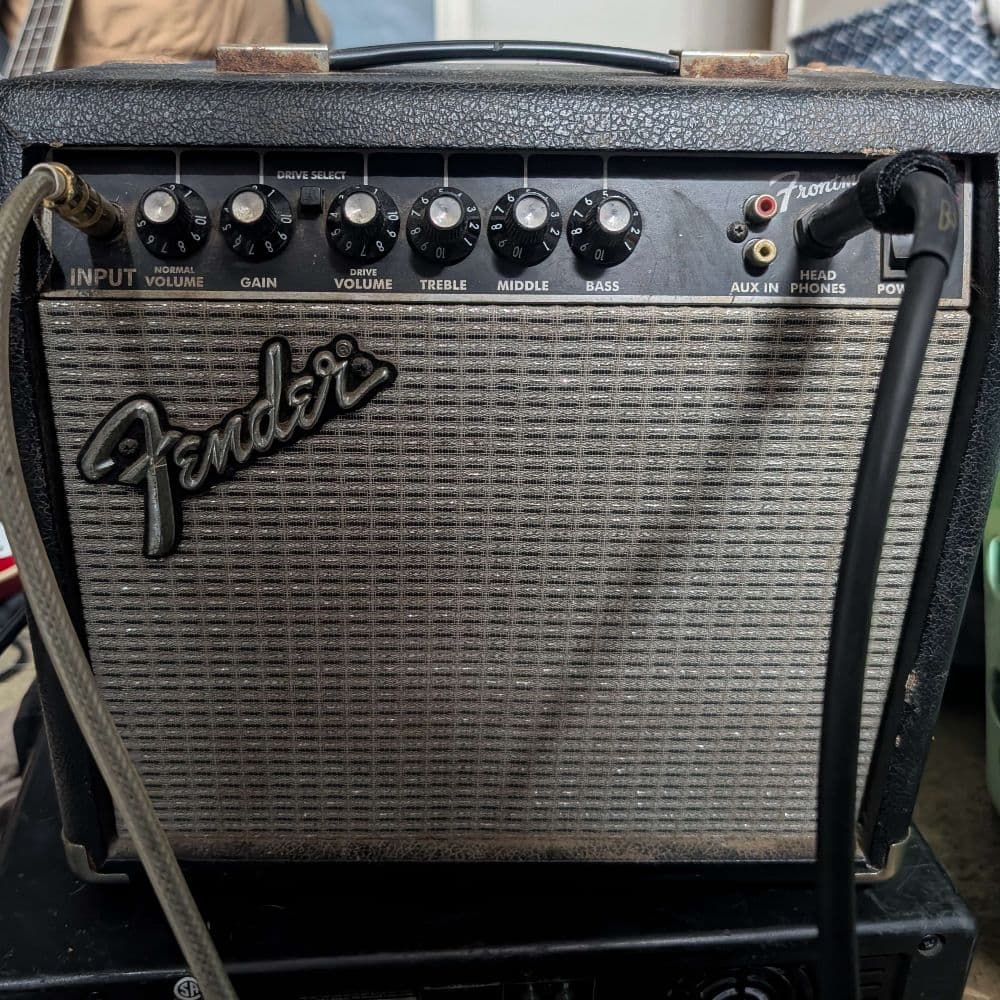 Fender Frontman 15G