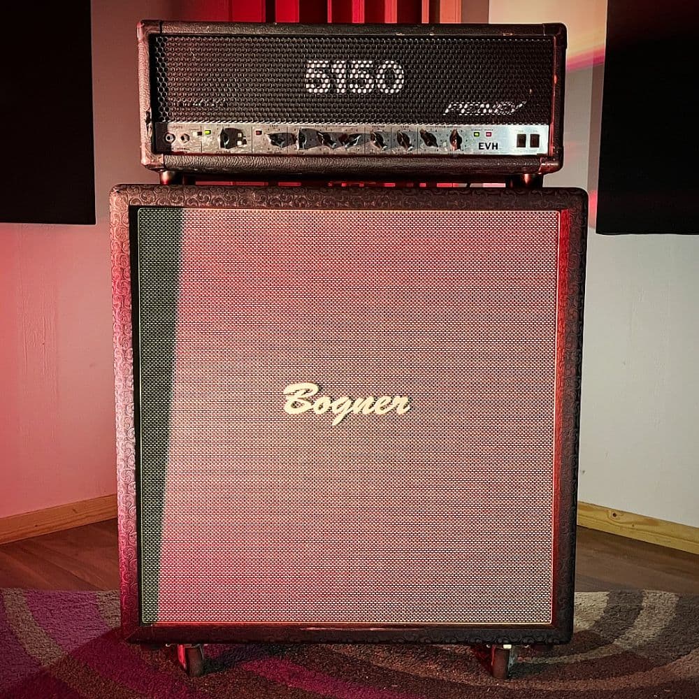 Peavey 5150 Blockletter + Bogner 4x12 V30