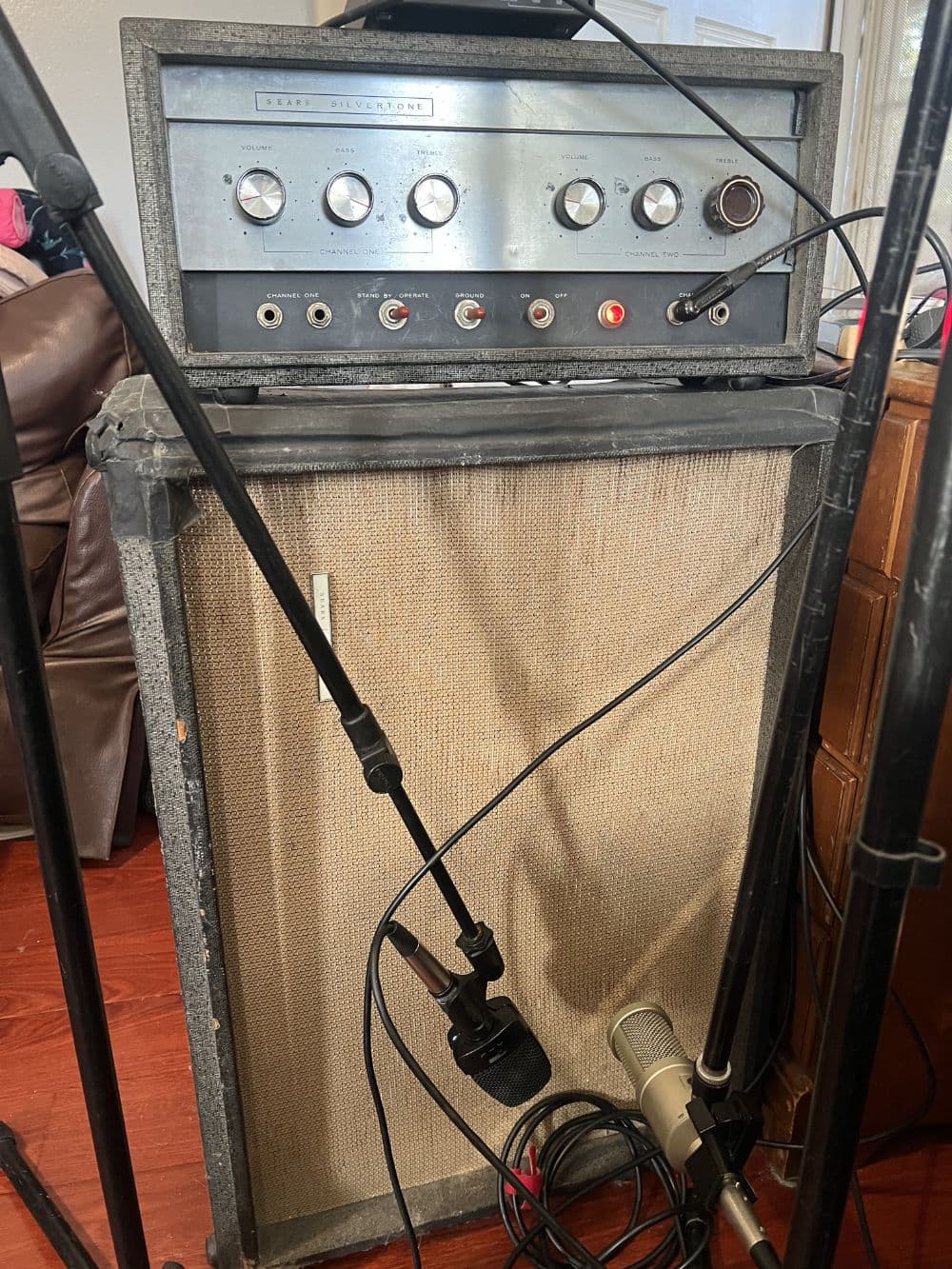 1967 Silvertone 1483 — Amp Head