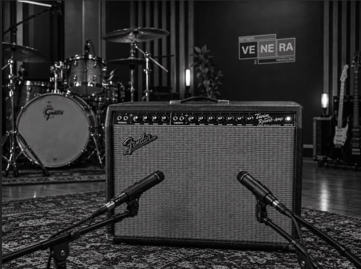 Hi-Fi Fender ’65 Twin Reverb, 85 watts falante de 12