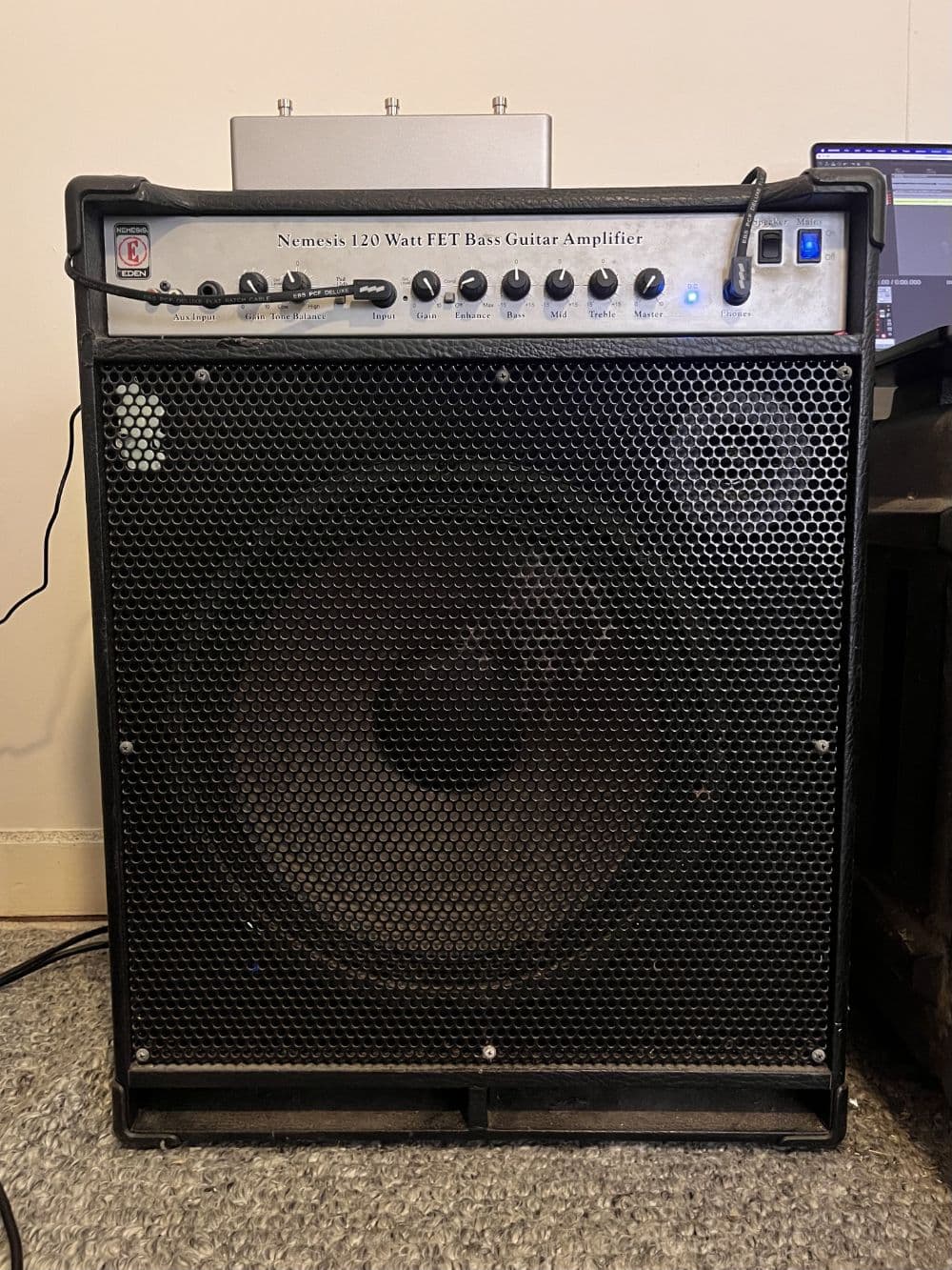 Eden Nemesis N15S