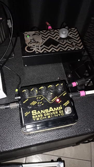 Sans Amp V1