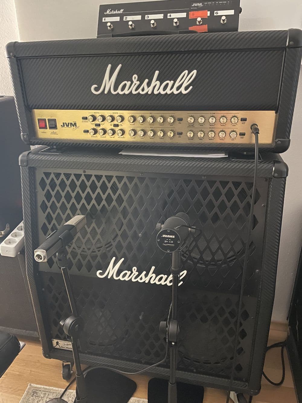 Marshall JVM 410 - Dave Mustaine 4x12 Cab - Boss SD1