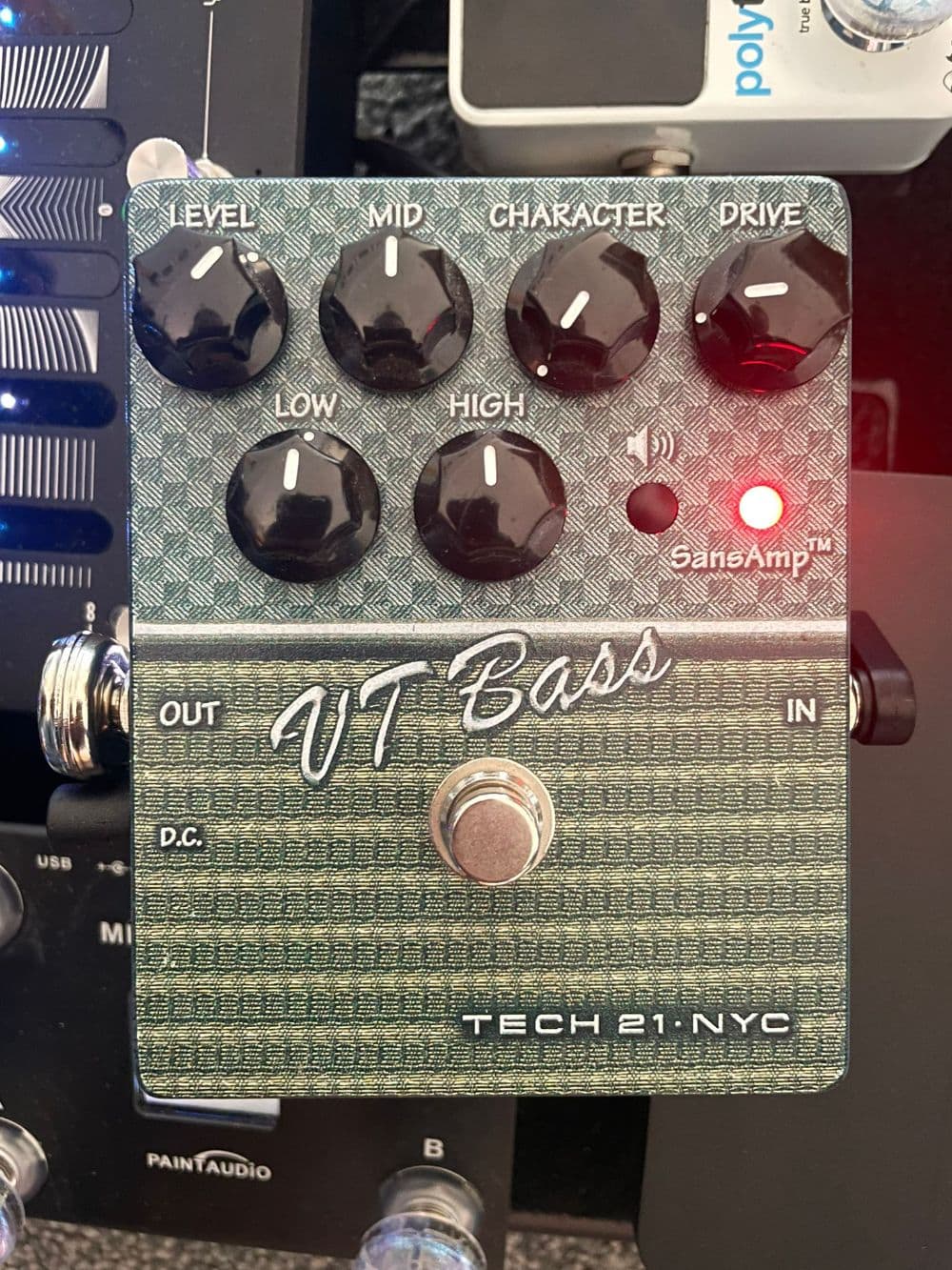 Tech 21 VT Character Series