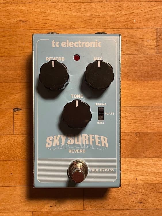 TC Electronic Skysurfer Reverb (Hall and plate)