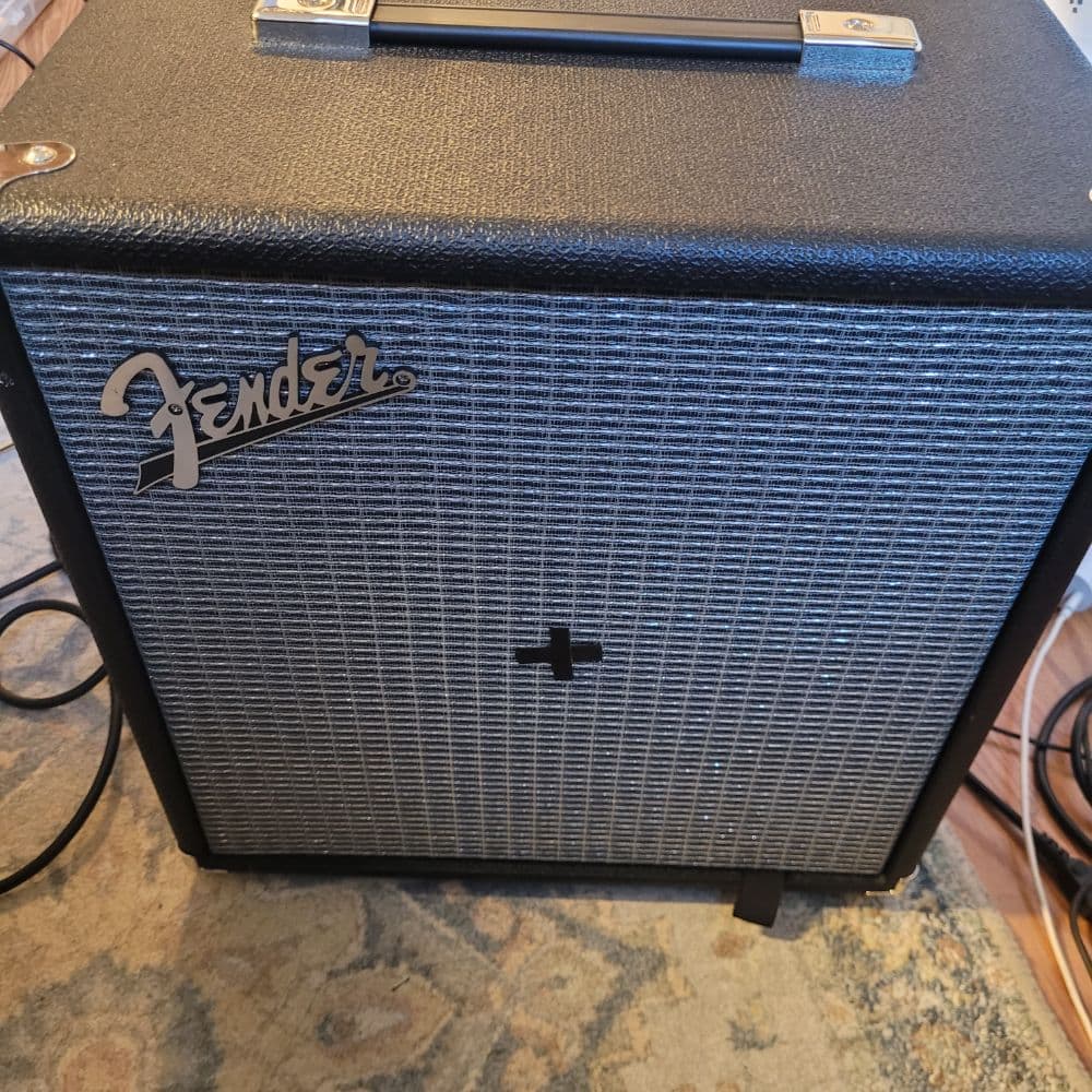 Fender Rumble 25