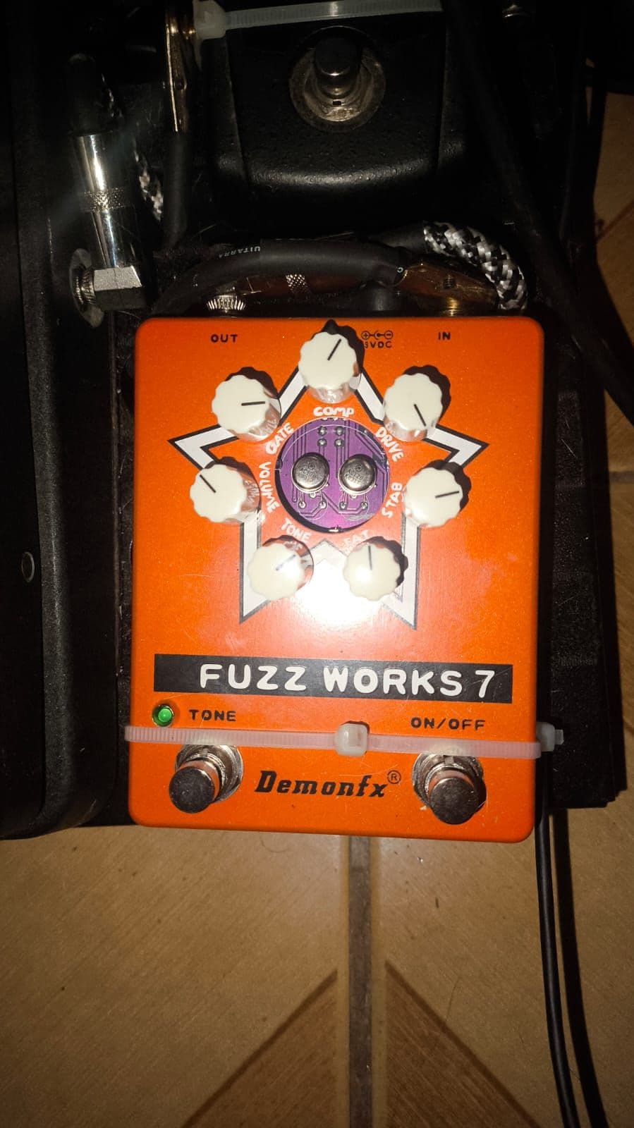 Fuzz Works 7 - Fuzz Factory 7 Clone (Witch Tone)