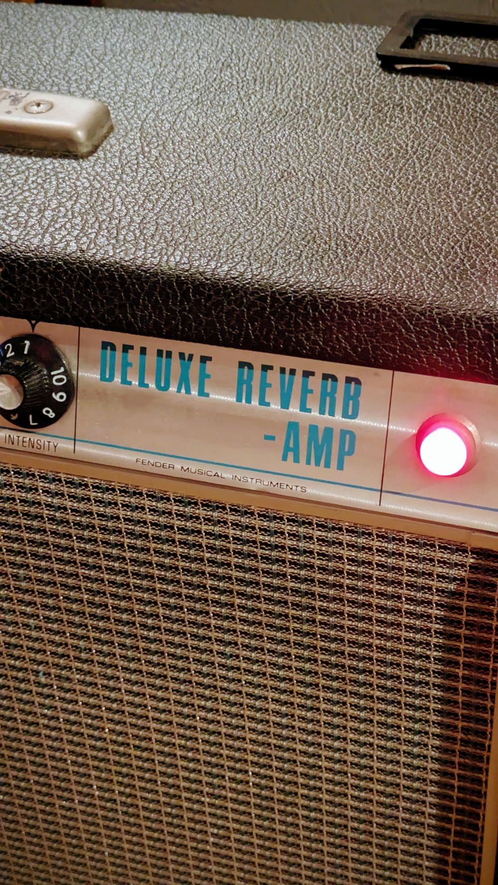 Fender Deluxe Reverb 67 All Straight