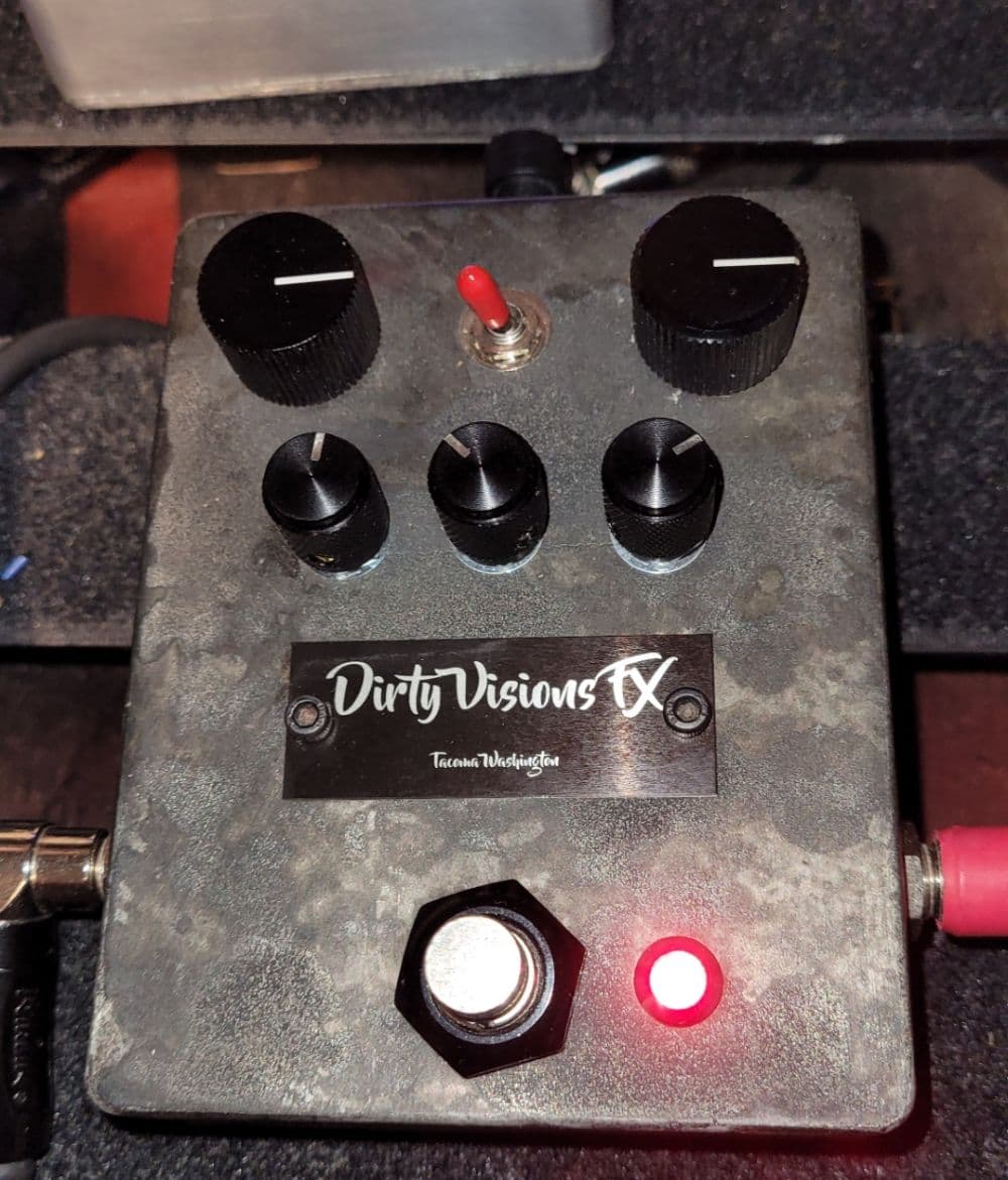 Dirty Visions FX Fang Fuzz into Egnater SW45 JTM45