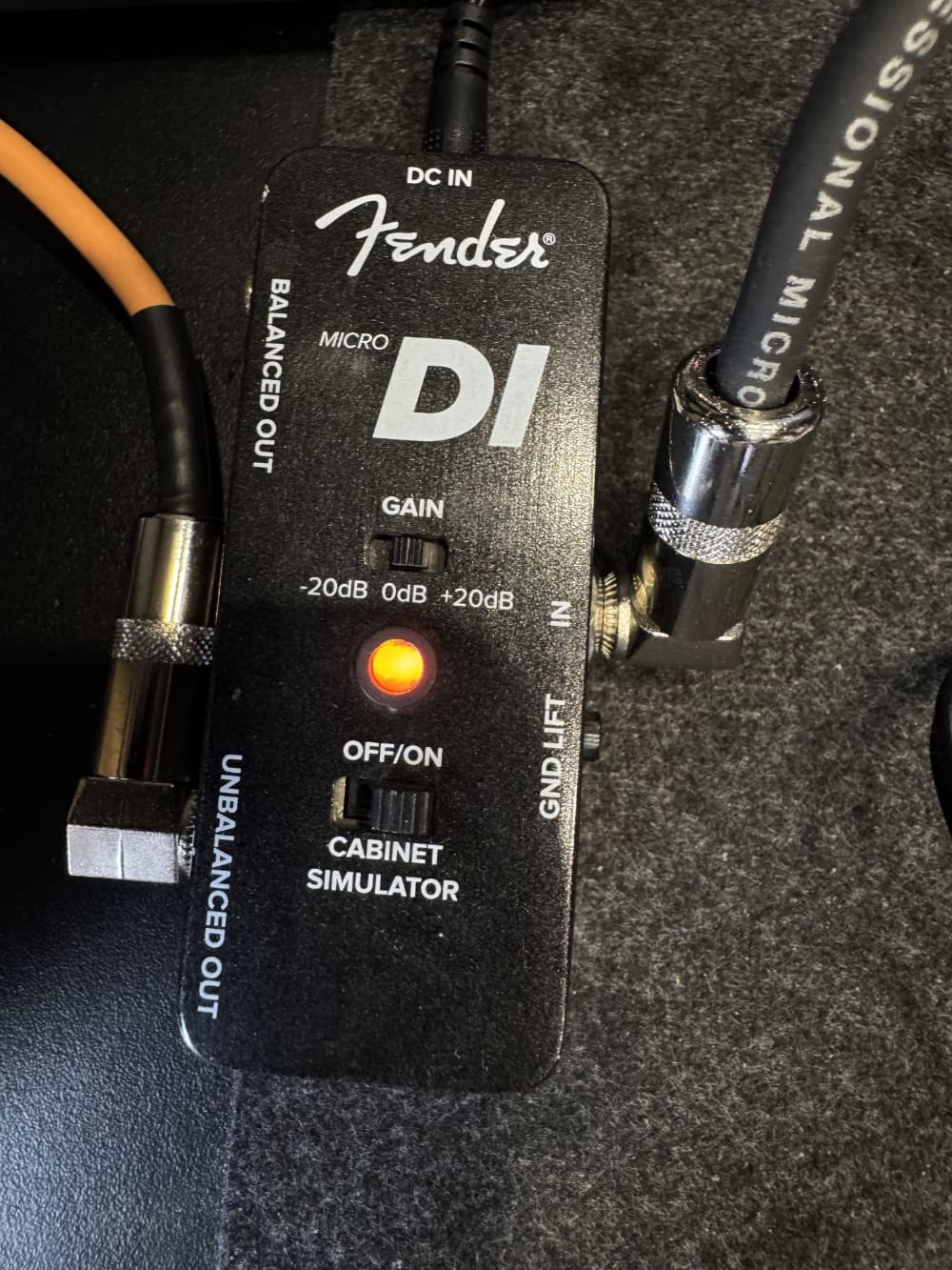 FENDER DI