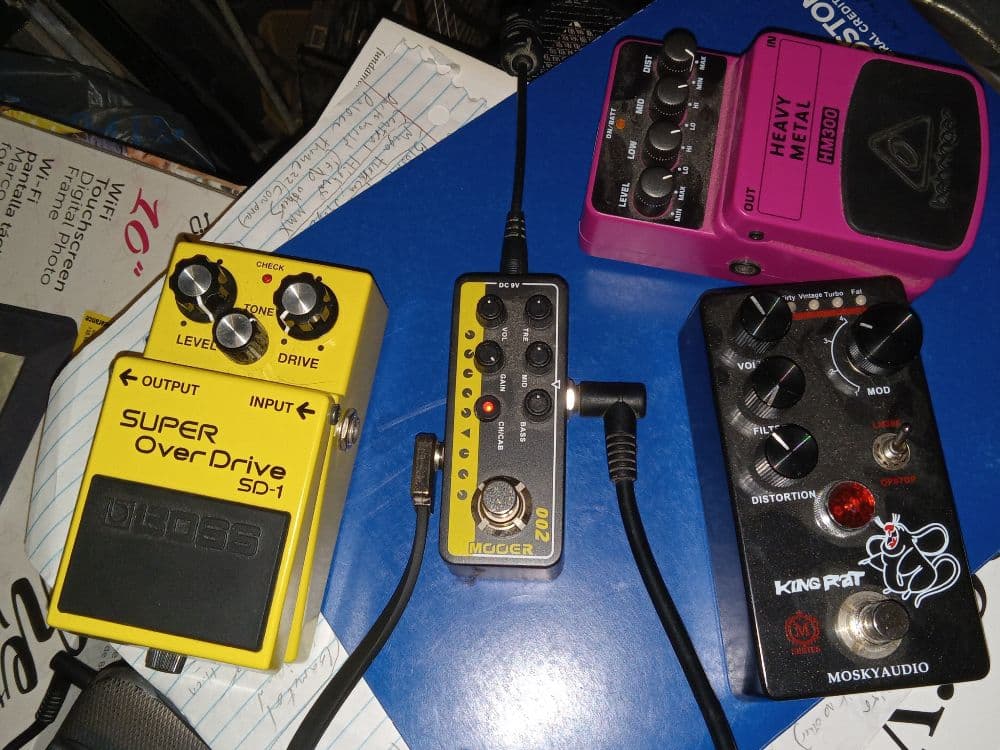 Mooer 002 UK Gold 900 — Full Rig