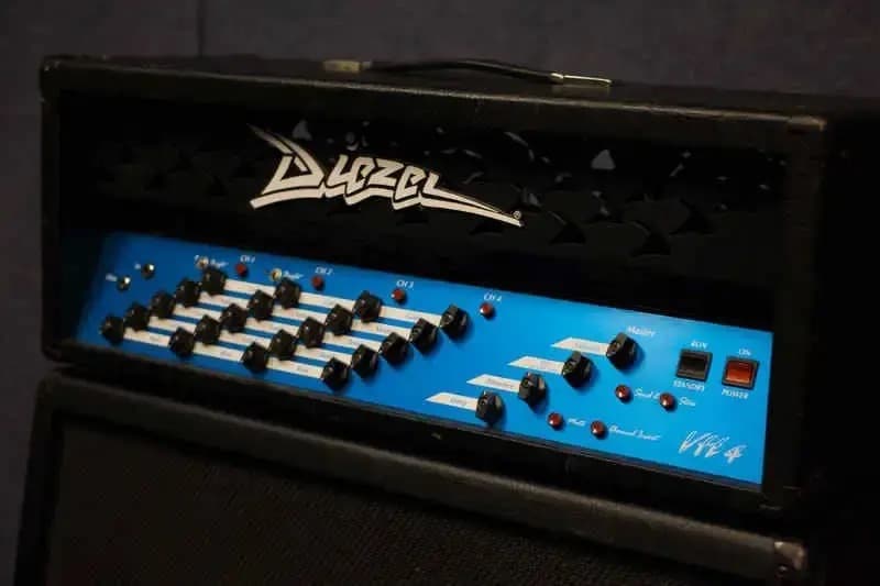 DIEZEL BLUEFACE VH4 + MARSHALL PLEXI + BOGNER UBERSCHALL TWIN JET (A2)