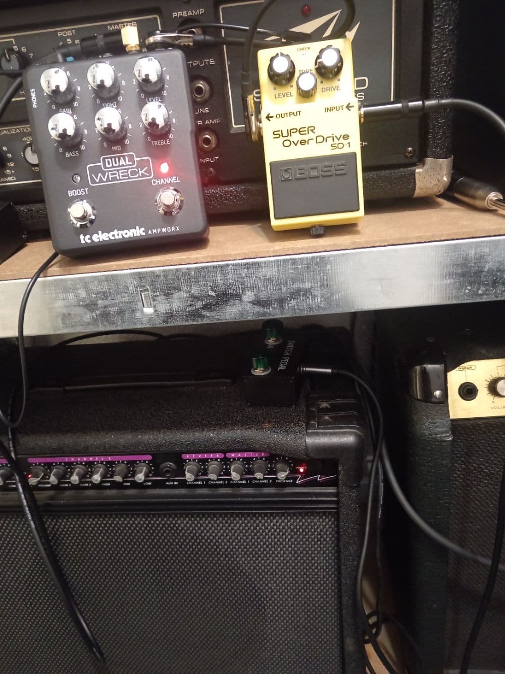 TC Electronic Dual Wreck into Crate Stealth 50