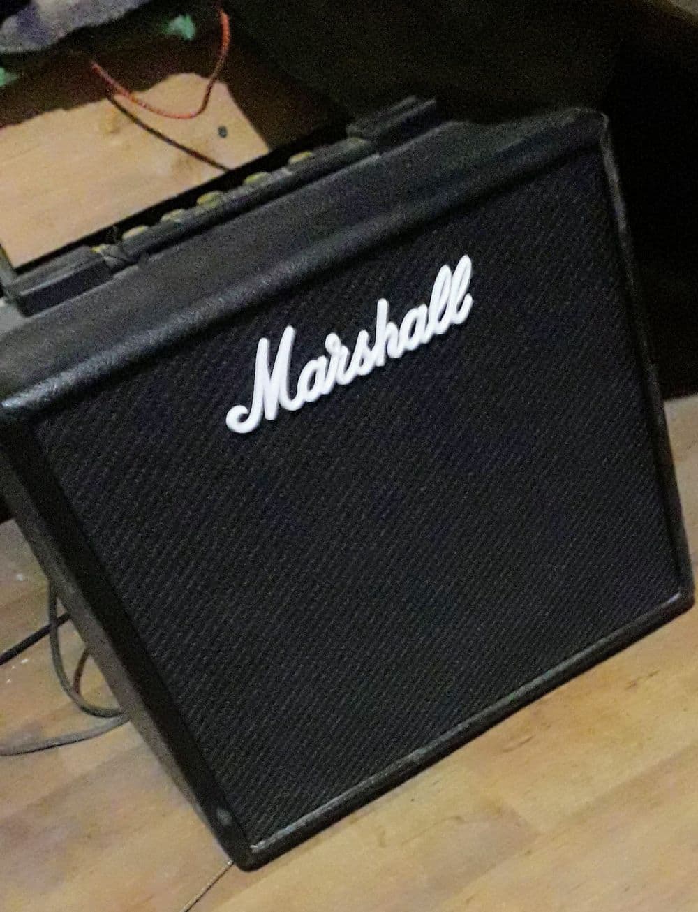 EUGE VALOVIRTA. Gtr tone.