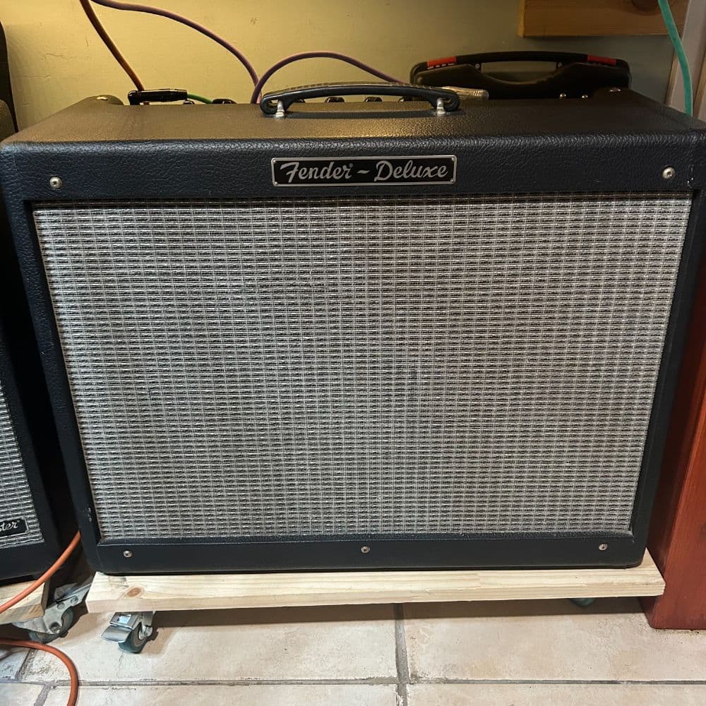 Fender HRD, Creamback M65 Speaker, SM57