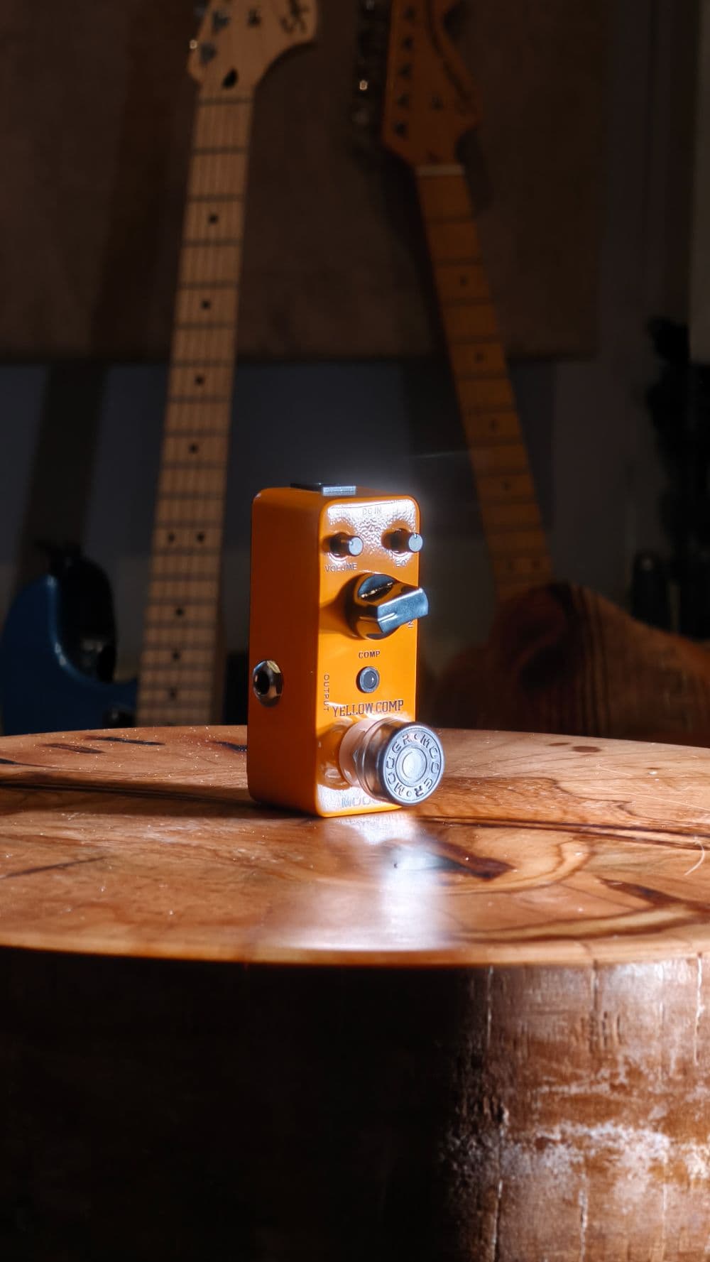 MOOER YELLOW COMP