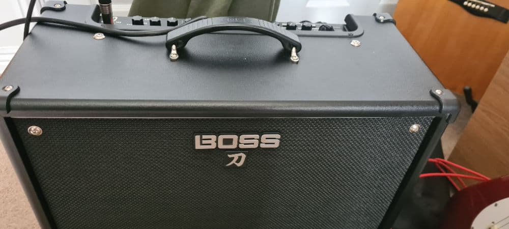 Boss Katana 100