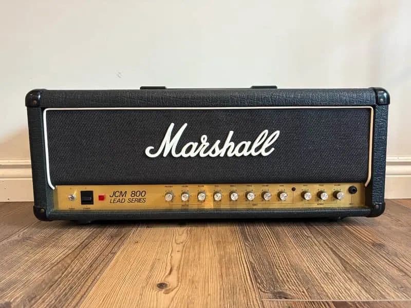 Marshall JCM800 (2210)