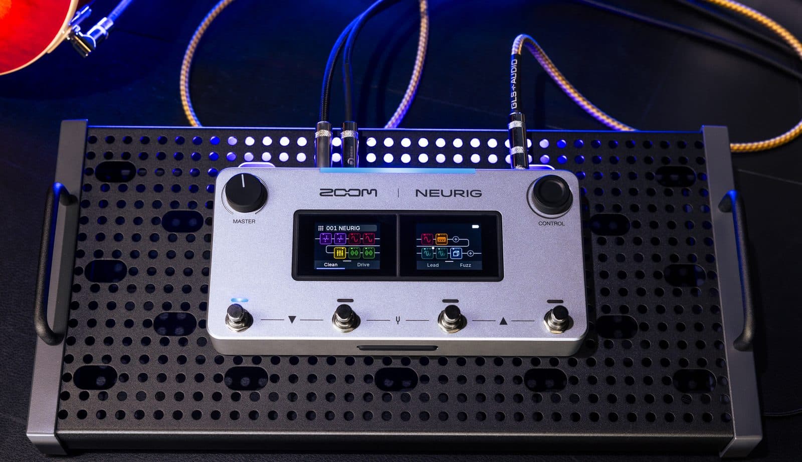 ZOOM NEURIG on a pedalboard under blue light